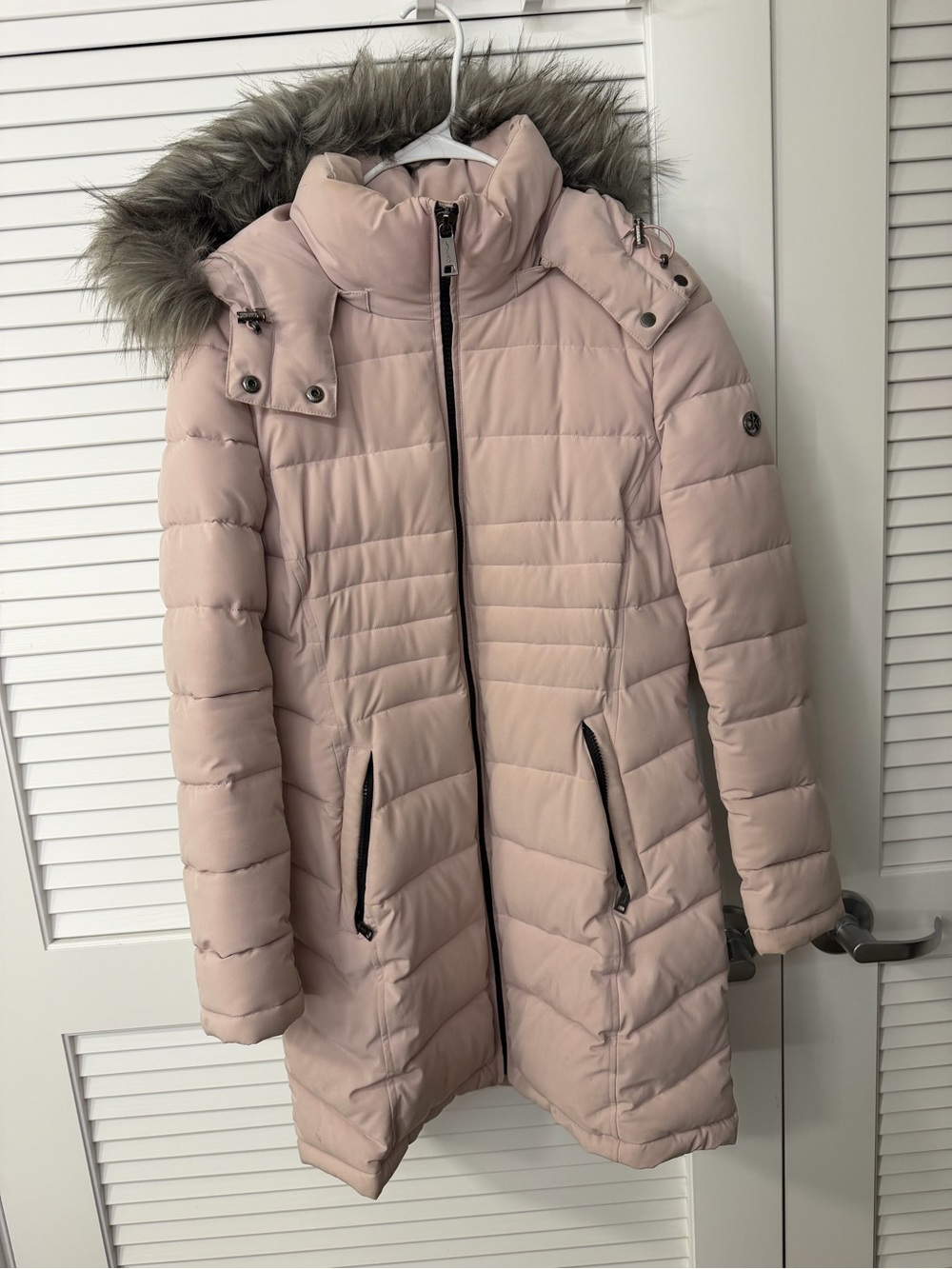Calvin Klein Light Pink Quilted Hooded Puffer Coat with Faux Fur Trim